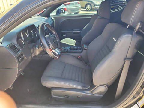 2014 Dodge Challenger SRT8 Core