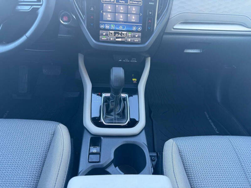 2025 Subaru Forester Premium