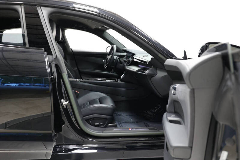 2022 Audi RS e-tron GT quattro