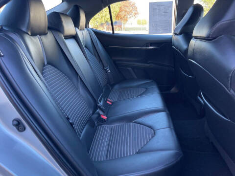 2018 Toyota Camry SE