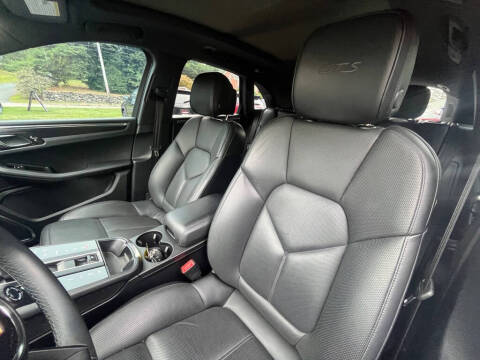 2024 Porsche Macan GTS