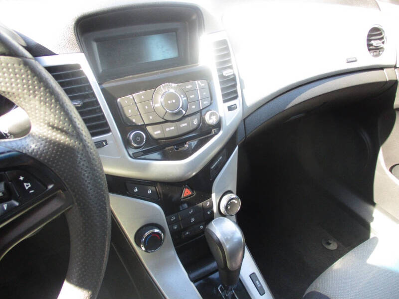 2012 Chevrolet Cruze LS