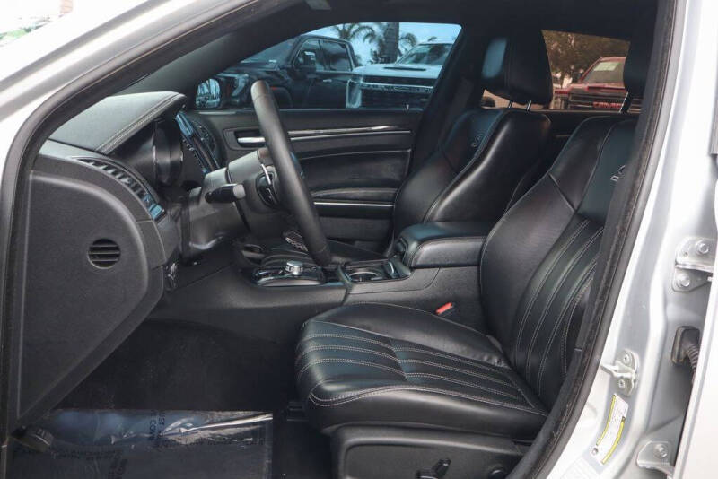 2023 Chrysler 300 S V6