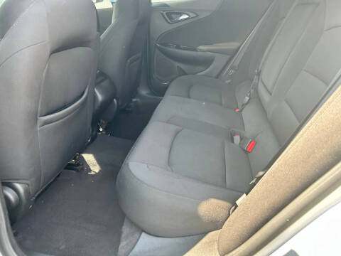 2017 Chevrolet Malibu LS