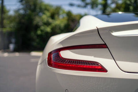 2015 Aston Martin Vanquish