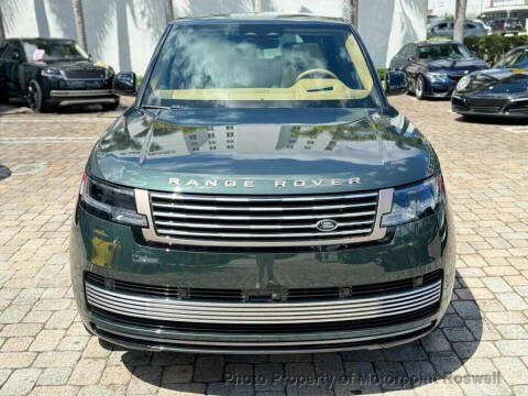 2025 Land Rover Range Rover P615 SV LWB