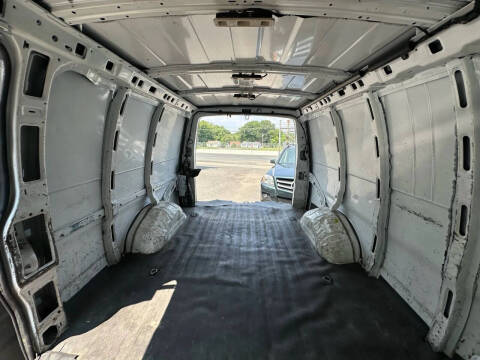 2016 Chevrolet Express 2500