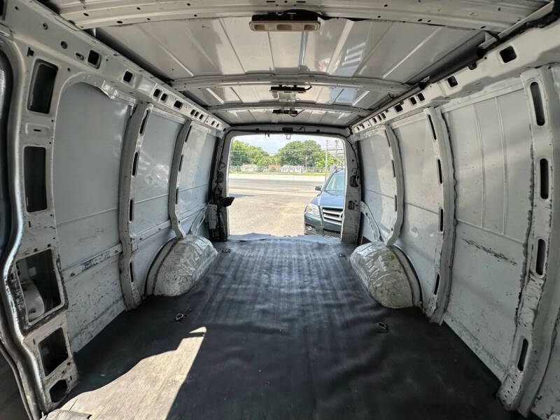 2016 Chevrolet Express 2500