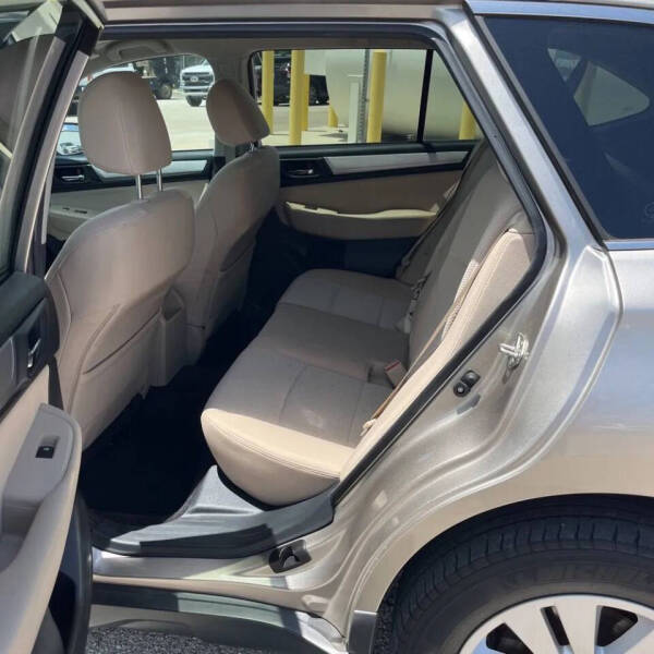 2015 Subaru Outback 2.5i Premium