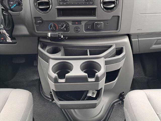 2025 Ford E-Series