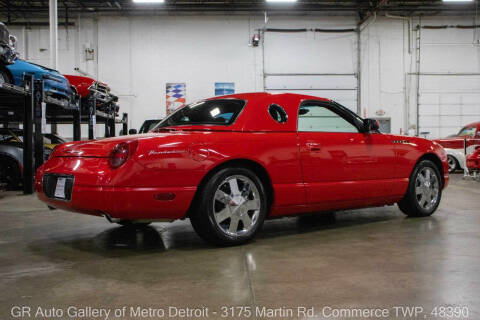 2002 Ford Thunderbird Deluxe