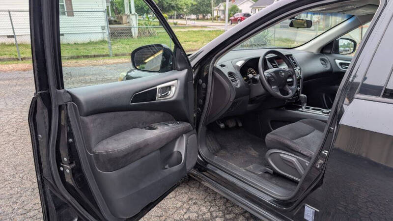 2015 Nissan Pathfinder