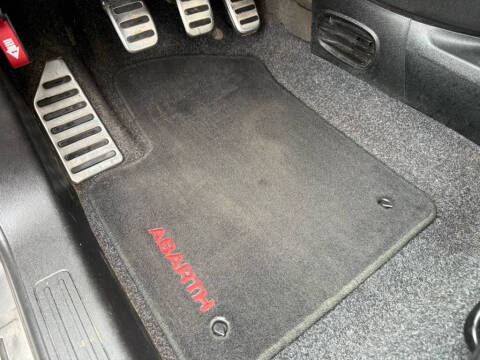 2013 FIAT 500 Abarth