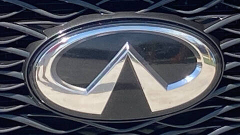 2019 Infiniti QX30 Pure