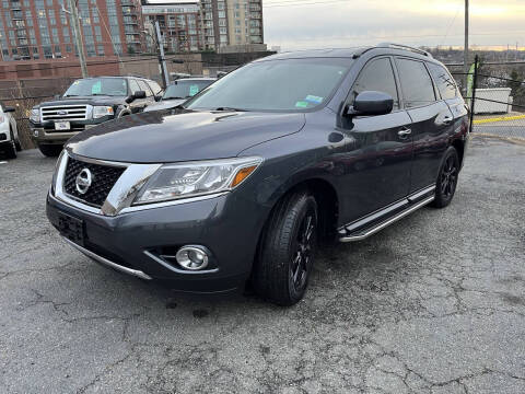 2014 Nissan Pathfinder Platinum