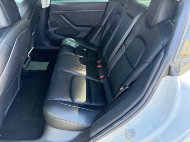 White 2022 Tesla Model 3 Base 4dr Sedan 18