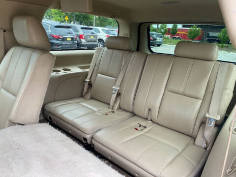 2012 Chevrolet Suburban LT