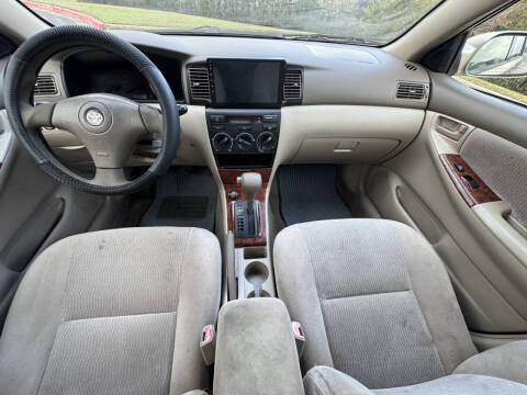 2005 Toyota Corolla LE
