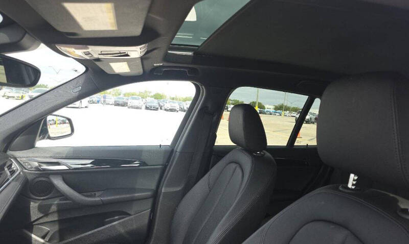 2021 BMW X1 sDrive28i