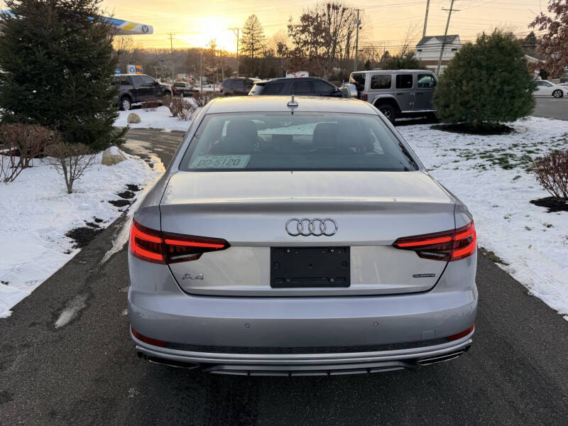 2019 Audi A4 quattro Premium Plus 45 TFSI
