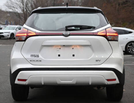 2023 Nissan Kicks SV