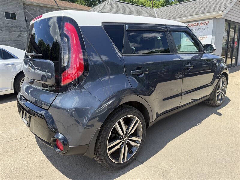 2016 Kia Soul +