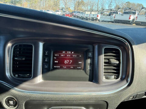 2015 Dodge Charger SE