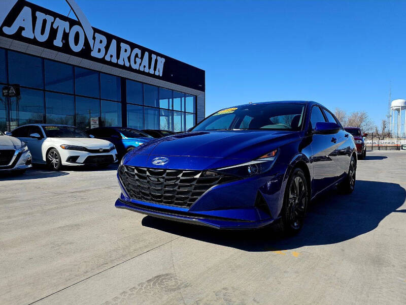 2022 Hyundai Elantra for sale at AUTO BARGAIN, INC in Oklahoma City OK