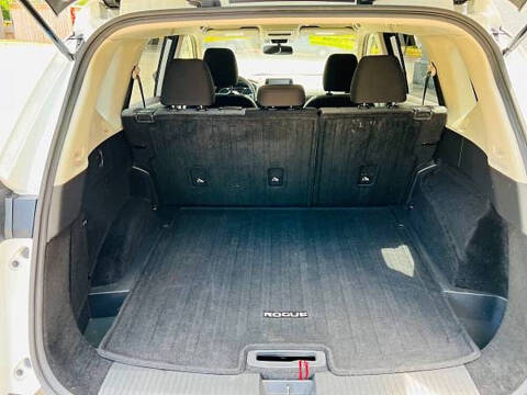 2021 Nissan Rogue S
