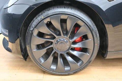 2023 Tesla Model 3 Performance