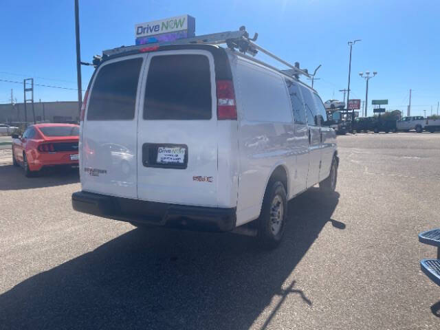 2017 GMC Savana 2500