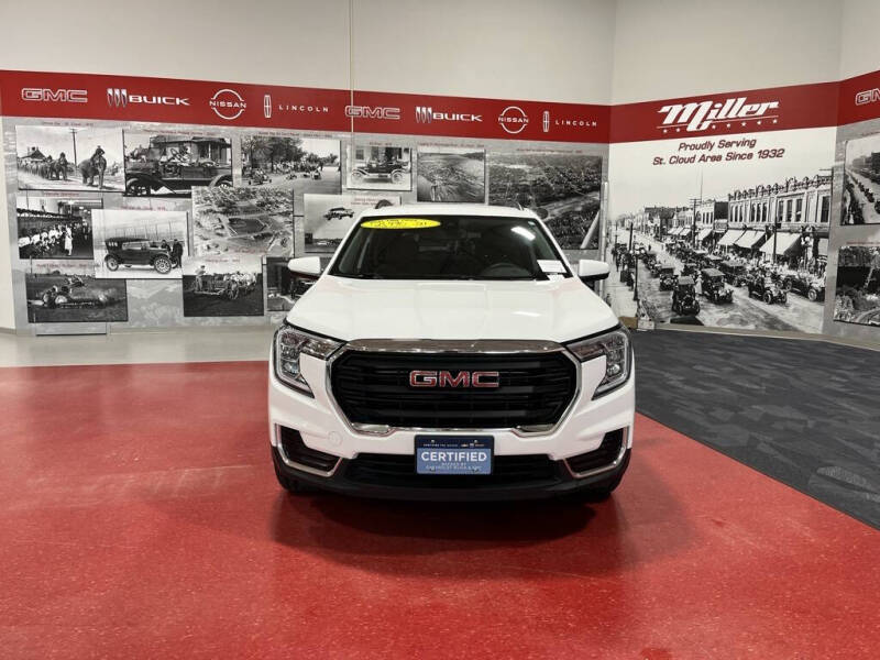 2023 GMC Terrain SLE