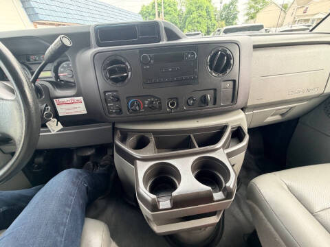 2014 Ford E-Series