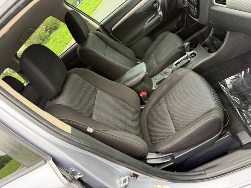 2016 Mitsubishi Outlander ES