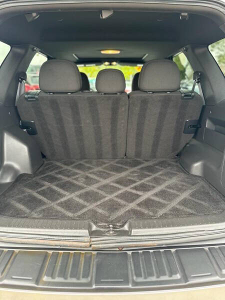 2011 Ford Escape XLT