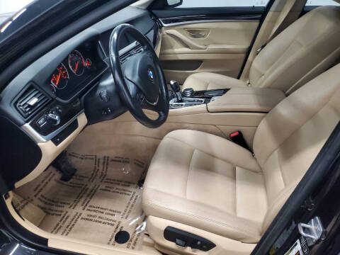 2015 BMW 5 Series 528i xDrive