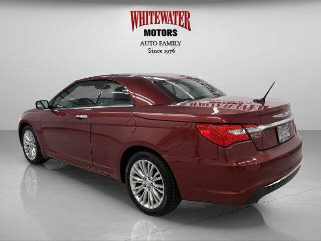 2011 Chrysler 200 Limited