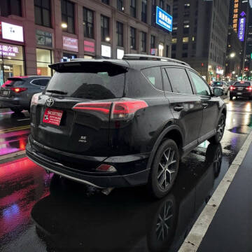 2017 Toyota RAV4 SE
