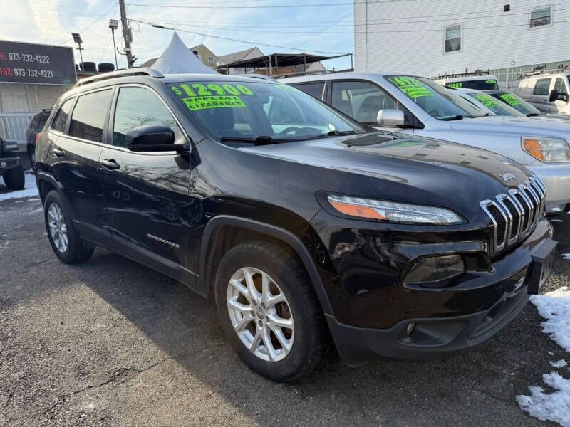 2016 Jeep Cherokee for sale at A I AUTO SALES in Newark NJ