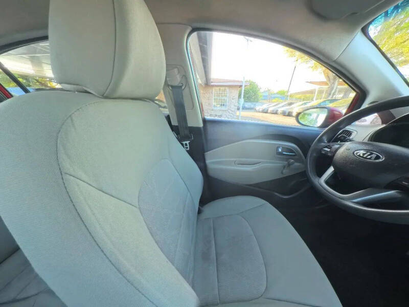 2017 Kia Rio LX