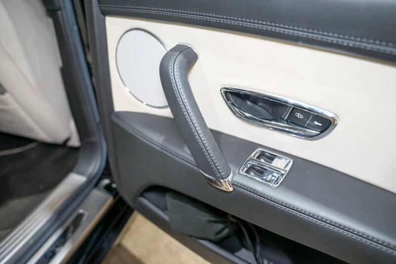 2014 Bentley Flying Spur