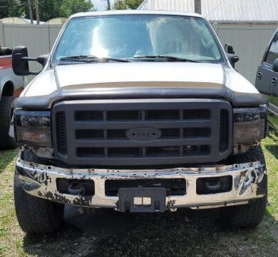 2006 Ford F-250 Super Duty for sale at CASH CARS in Circleville OH