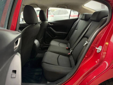 2015 Mazda MAZDA3 i SV