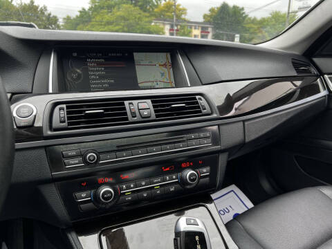 2014 BMW 5 Series 528i