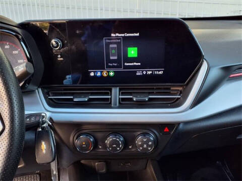 2024 Chevrolet Trax RS