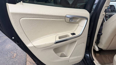 2014 Volvo XC60 3.2 Premier Plus