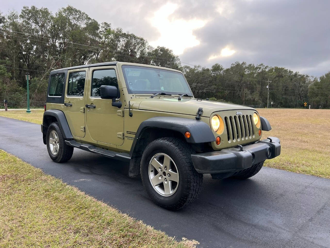 2013 Jeep Wrangler Unlimited for sale at SOUTHERN AUTO WHOLESALERS in Deland, FL