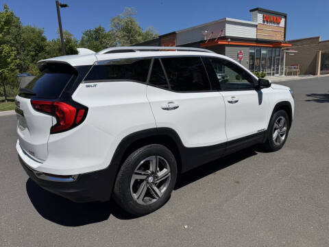 2020 GMC Terrain SLT