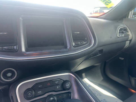 2017 Dodge Challenger R/T