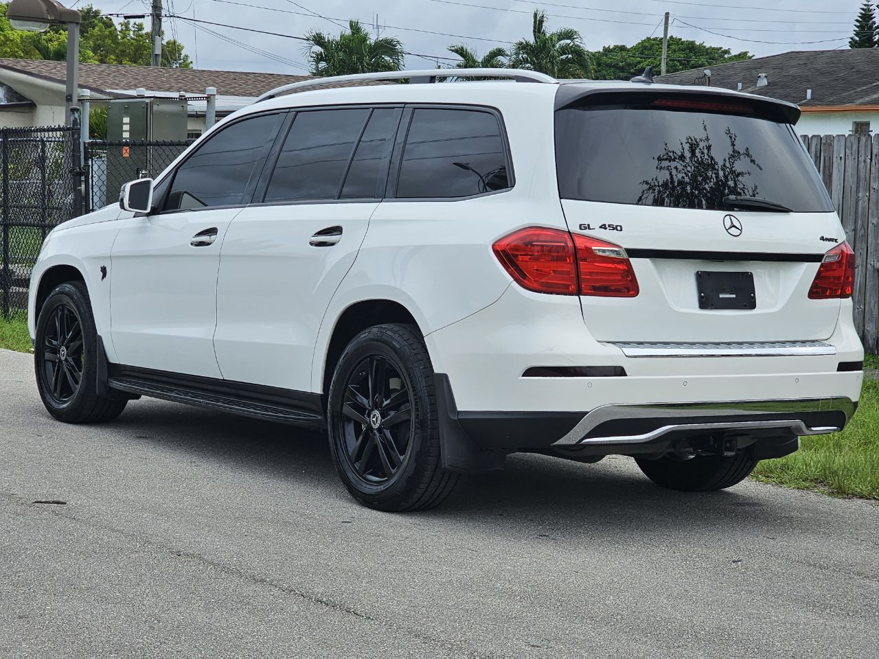 2015 MERCEDES-BENZ GL-Class SUV / Crossover - $13,845